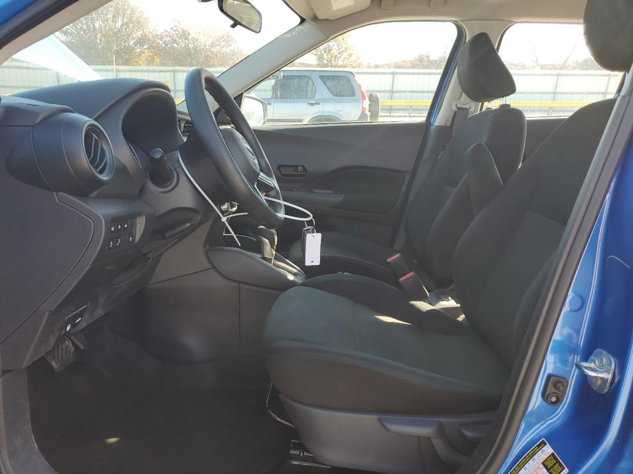 2024 NISSAN KICKS