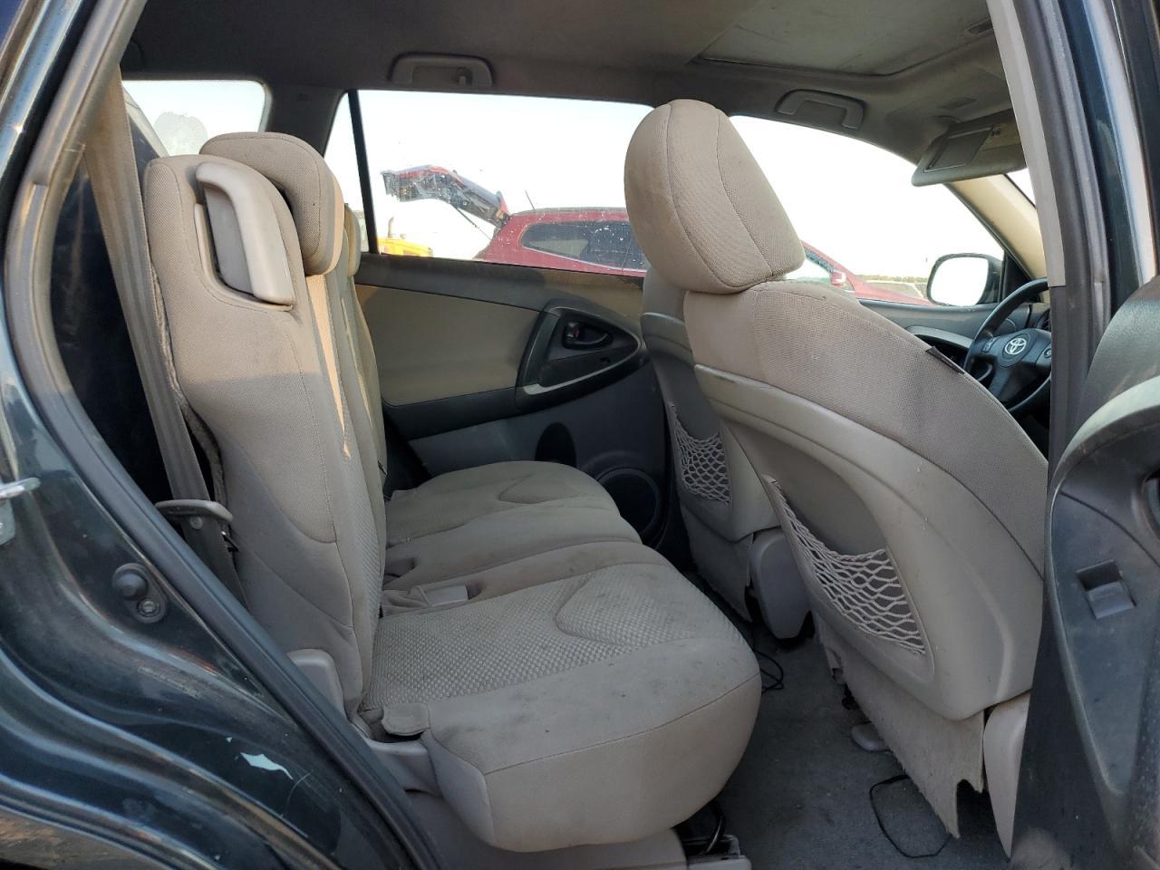 2011 TOYOTA RAV4
