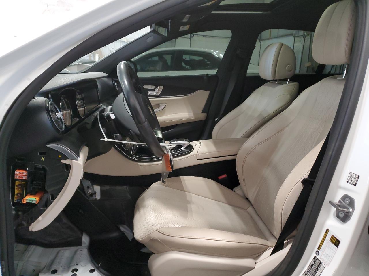 2017 MERCEDES-BENZ E-Class