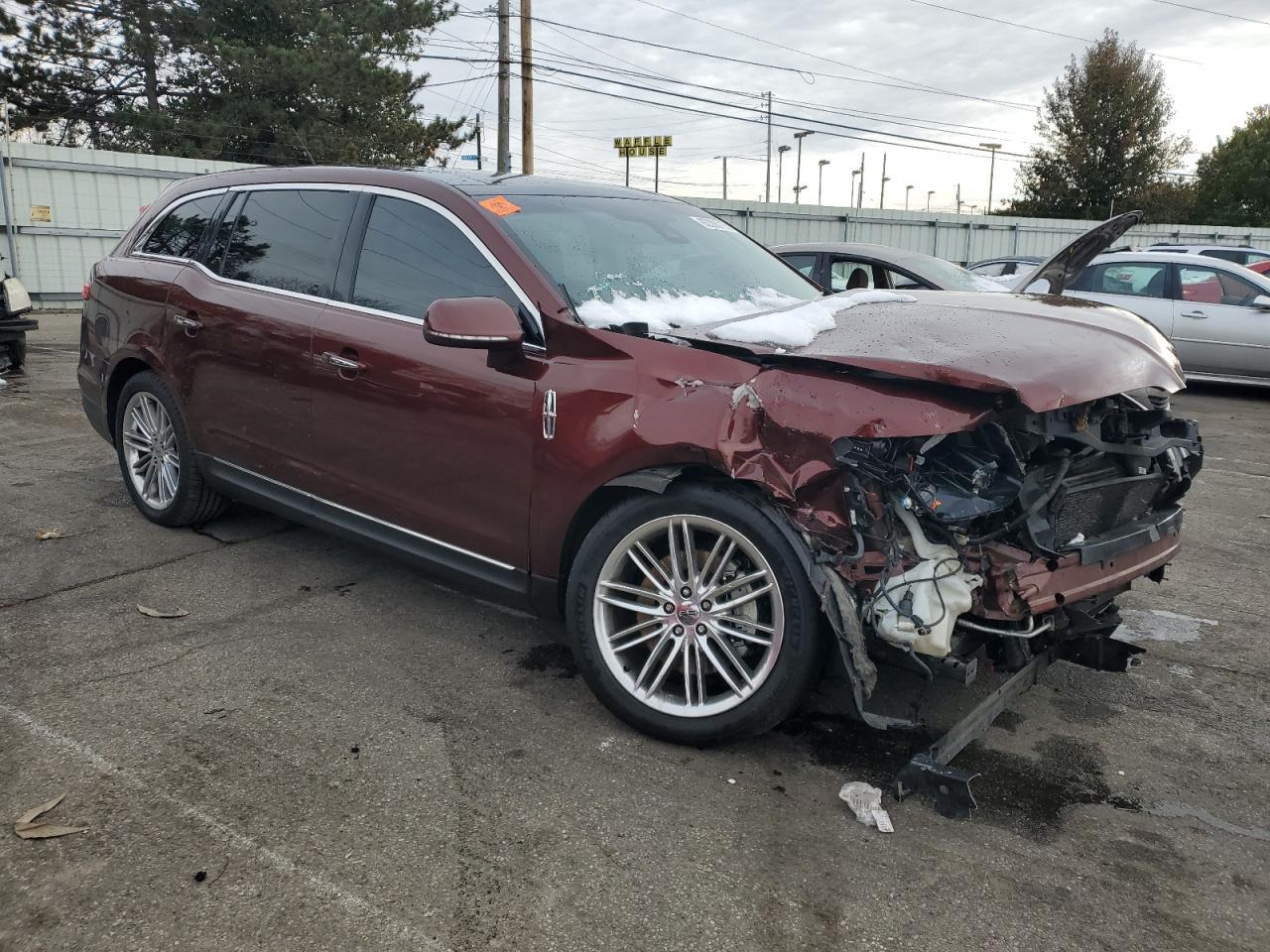 2015 LINCOLN MKT