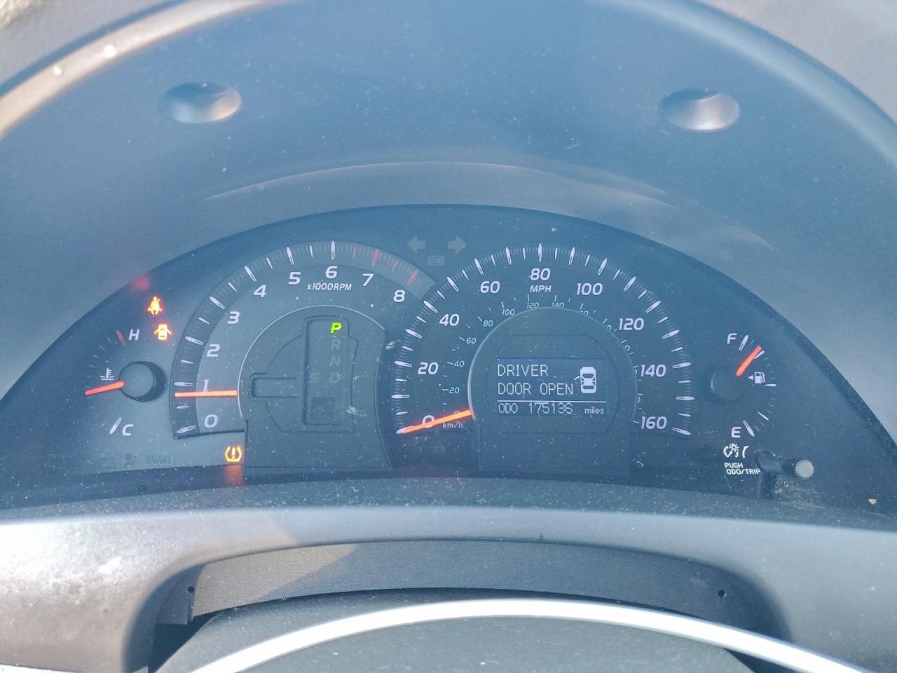 2010 TOYOTA CAMRY