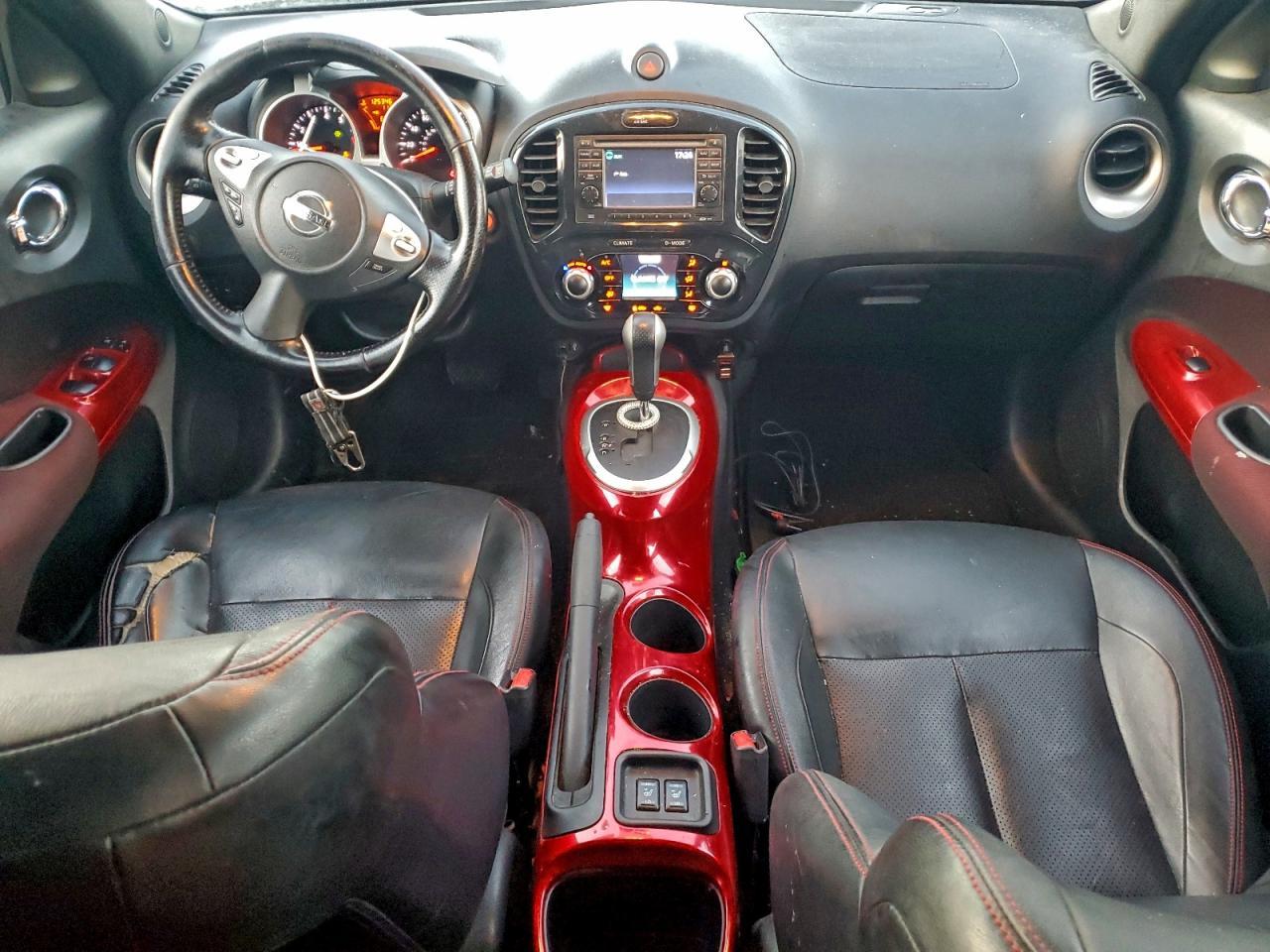 2012 NISSAN Juke