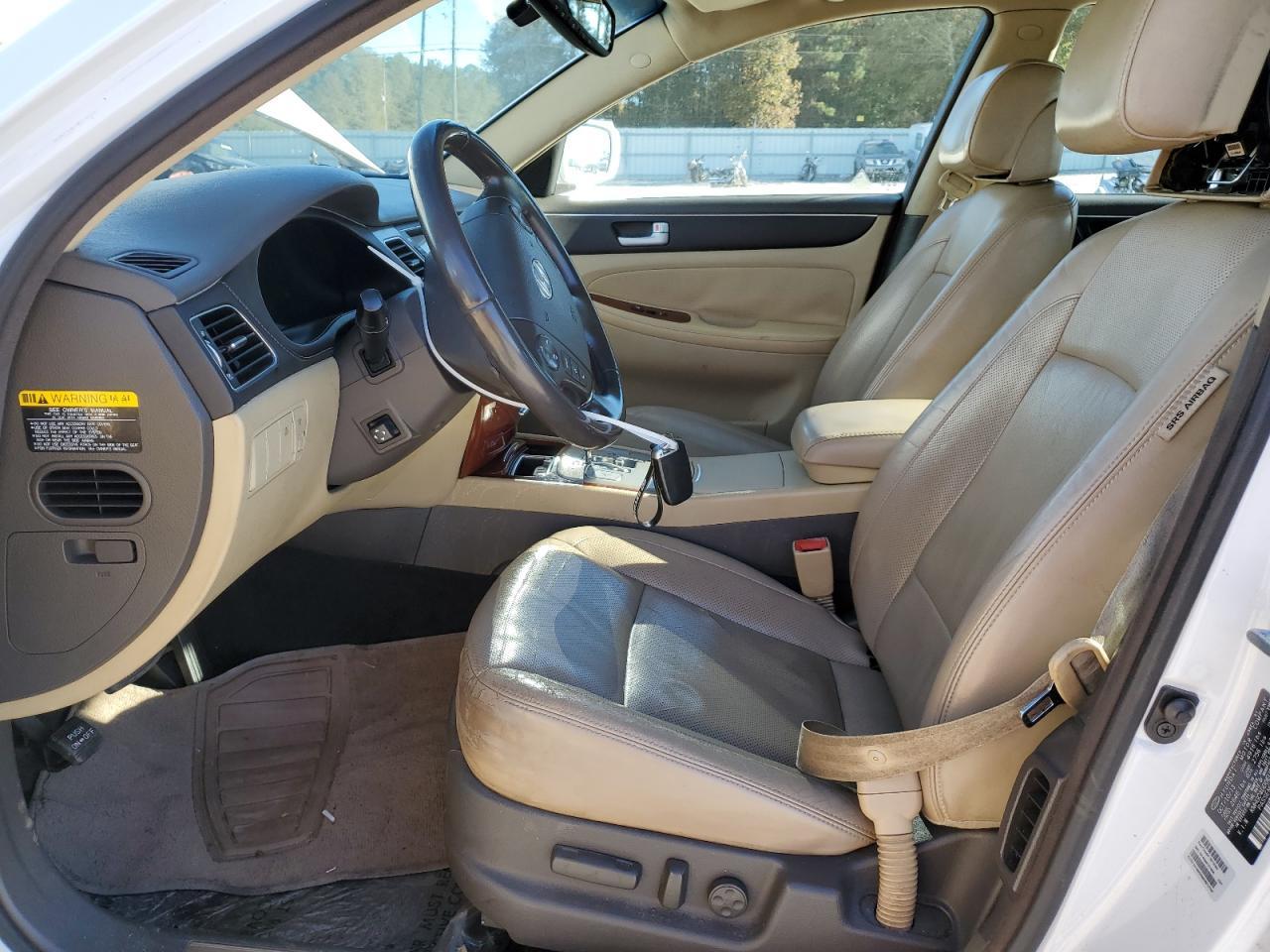 2014 HYUNDAI GENESIS