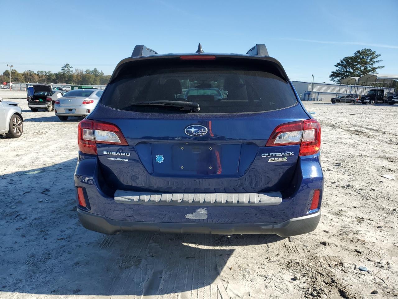 2017 SUBARU Outback