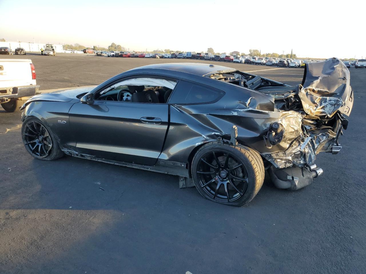 2020 FORD MUSTANG