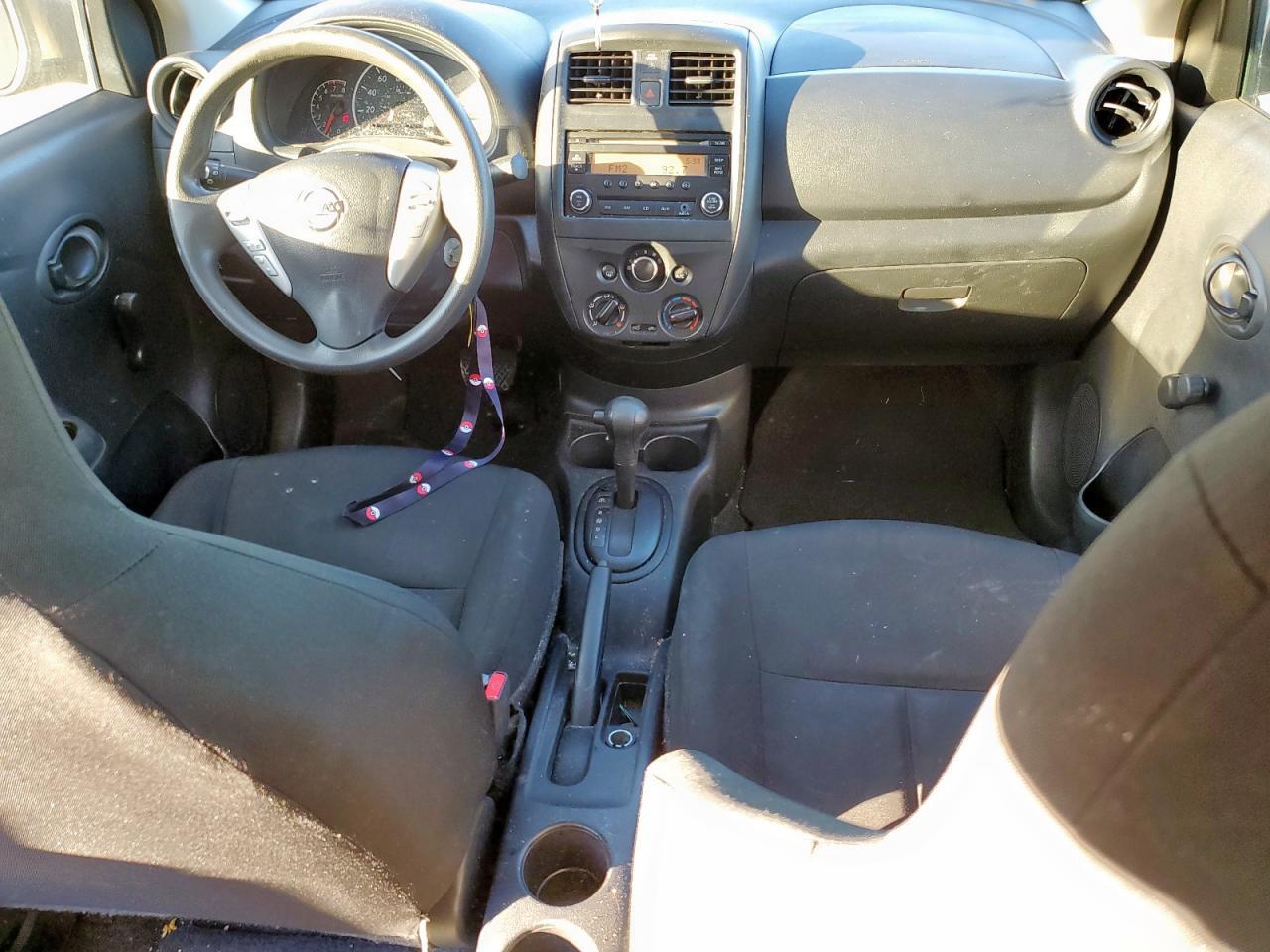 2016 NISSAN VERSA