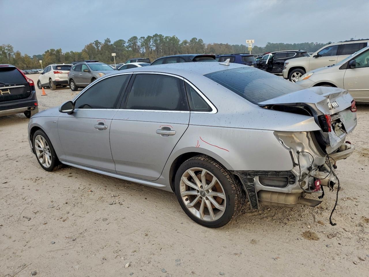 2019 AUDI A4