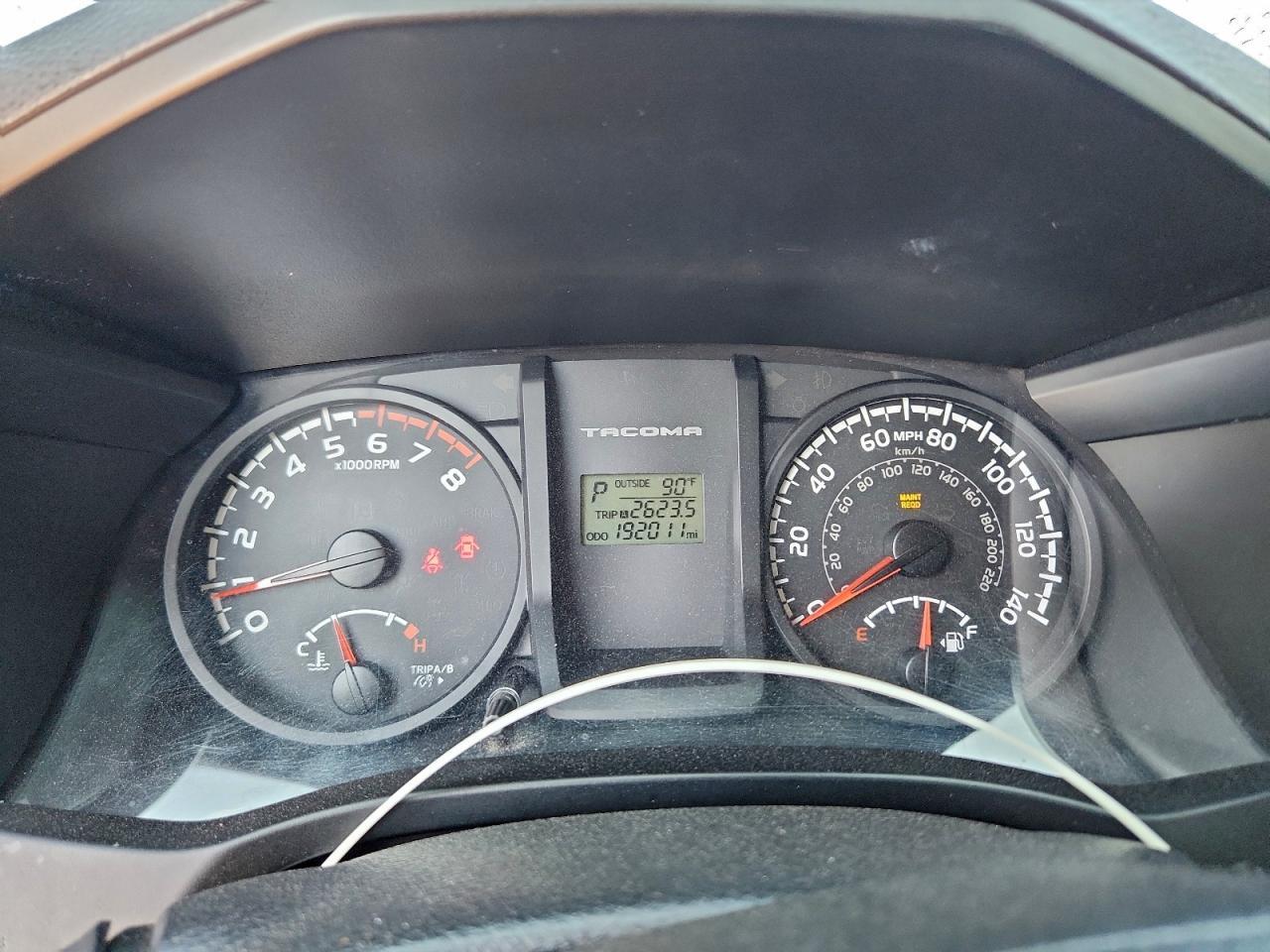 2017 TOYOTA TACOMA