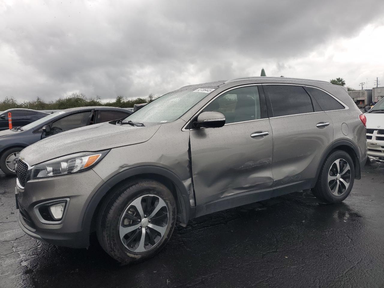 2016 KIA SORENTO