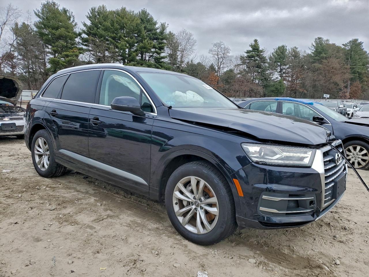 2017 AUDI Q7