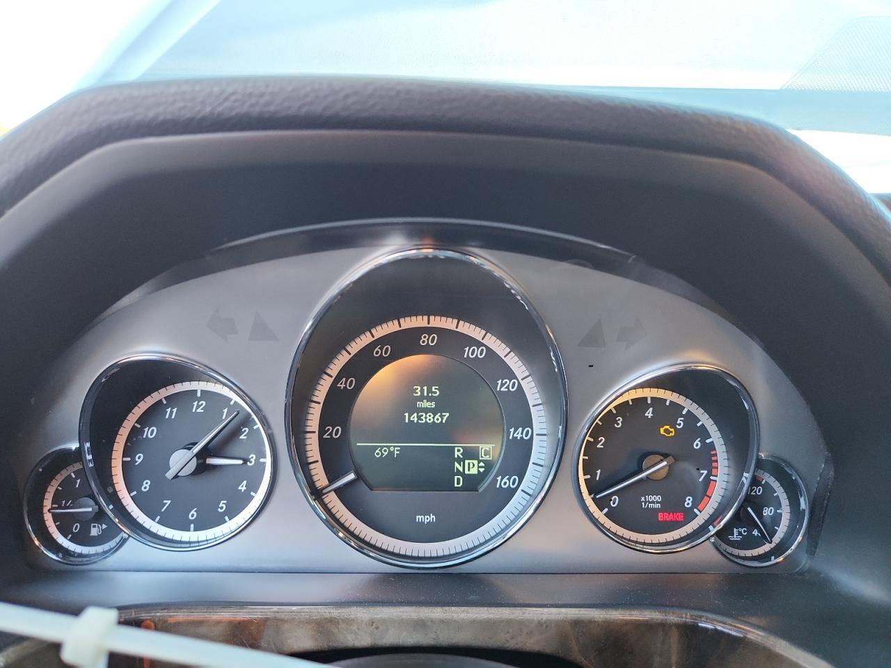 2010 MERCEDES-BENZ E-Class
