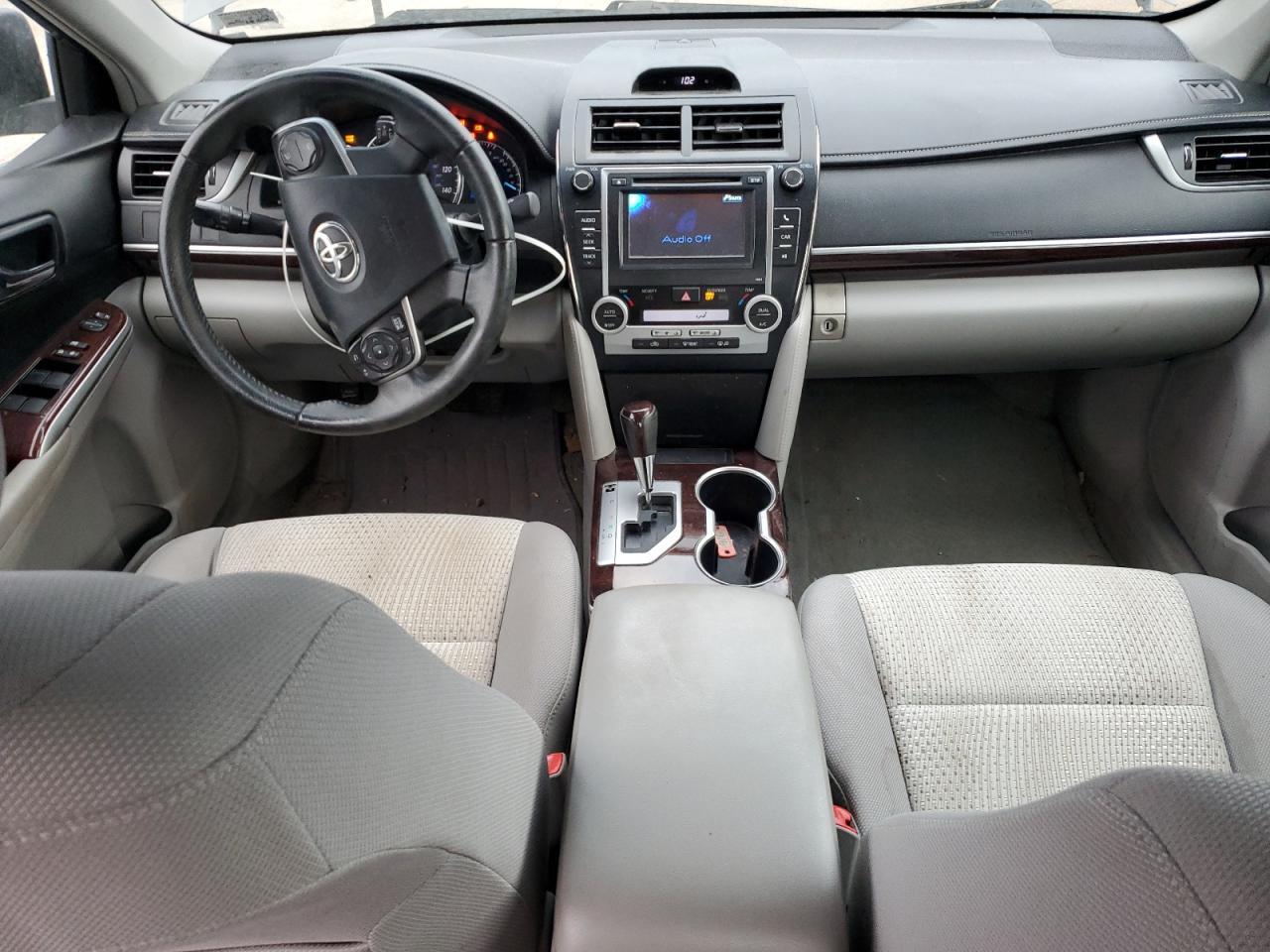 2014 TOYOTA CAMRY