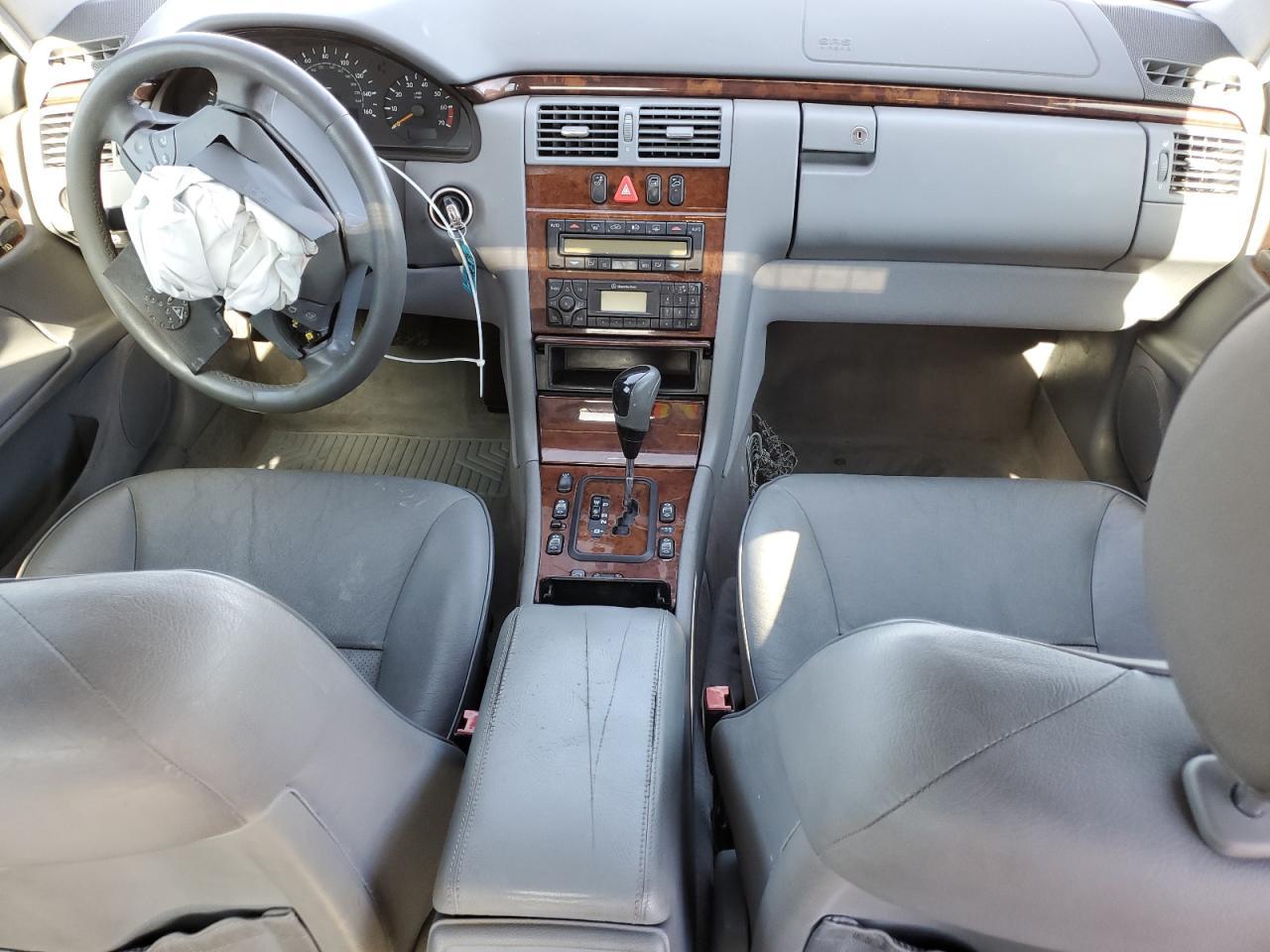 2002 MERCEDES-BENZ E-Class