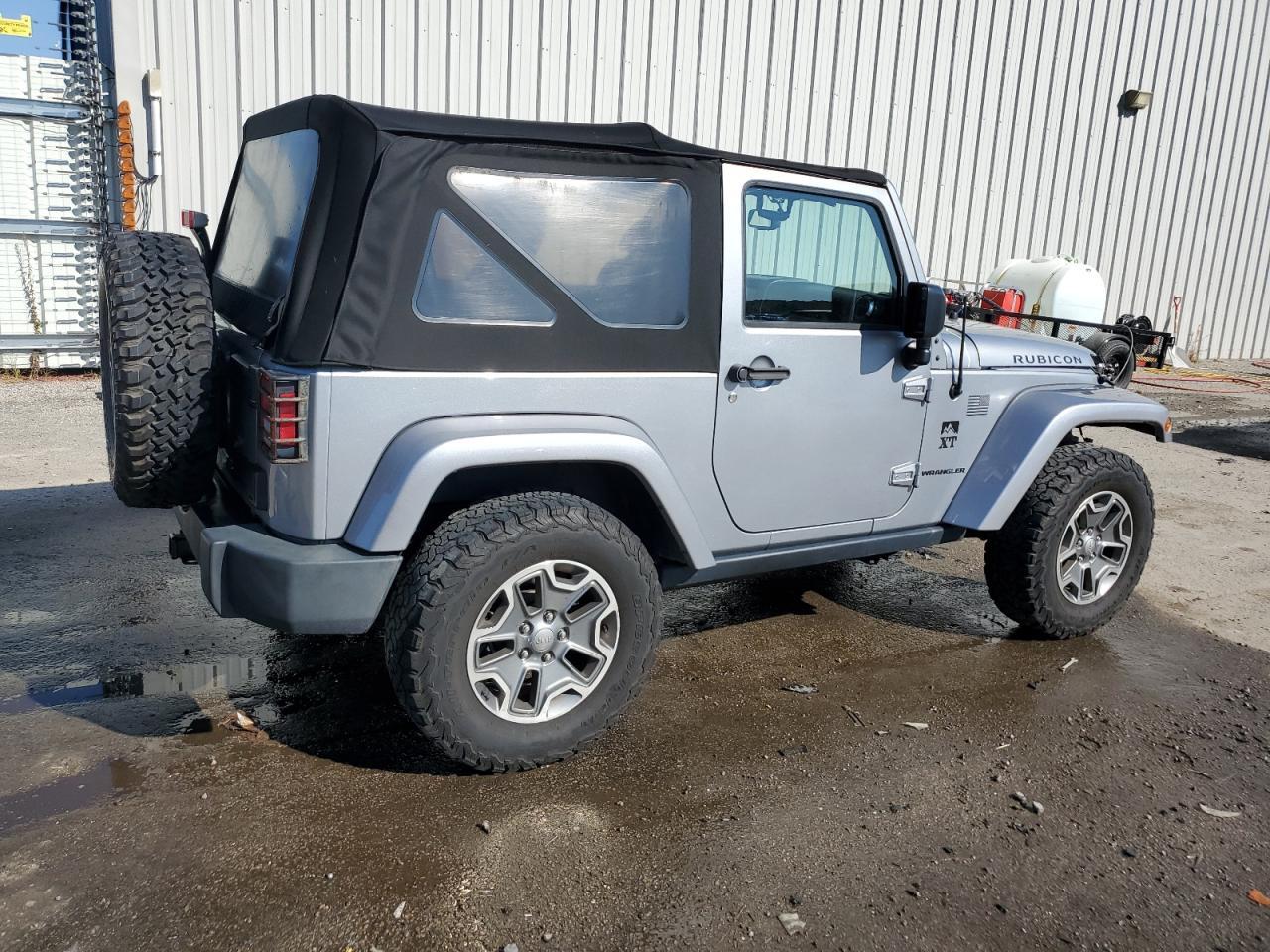 2015 JEEP WRANGLER