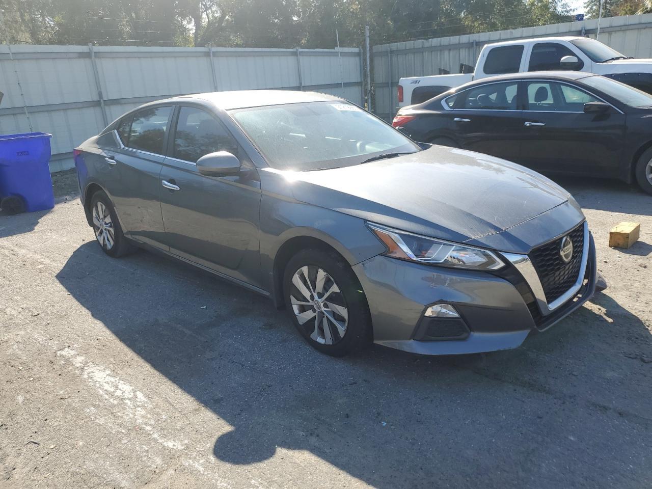 2019 NISSAN ALTIMA