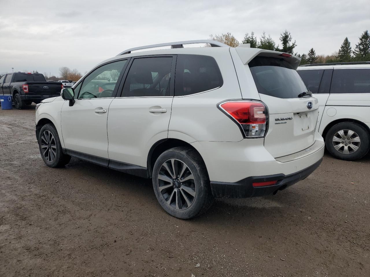 2018 SUBARU FORESTER