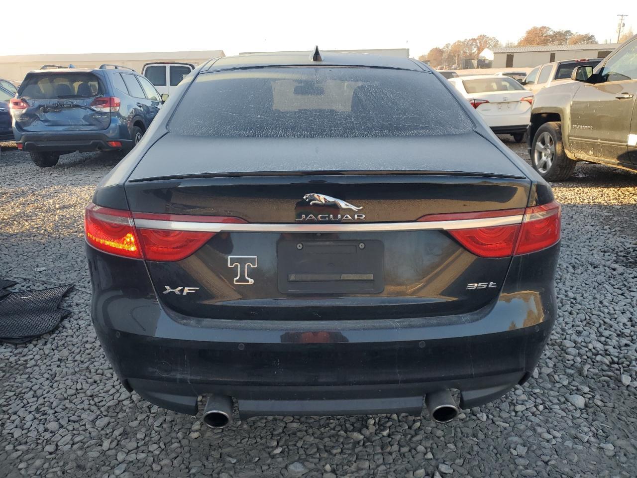 2016 JAGUAR XF