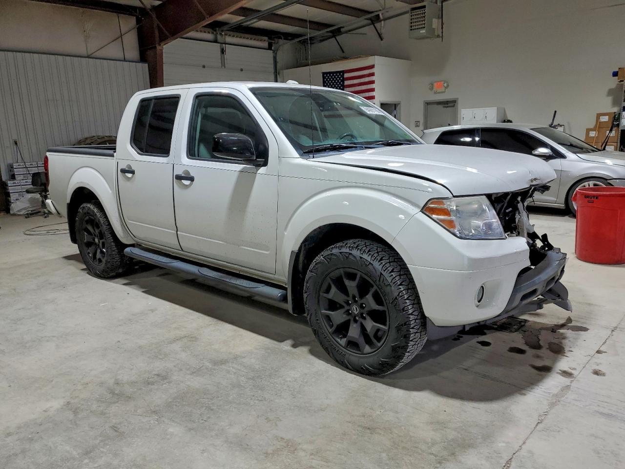 2018 NISSAN Frontier
