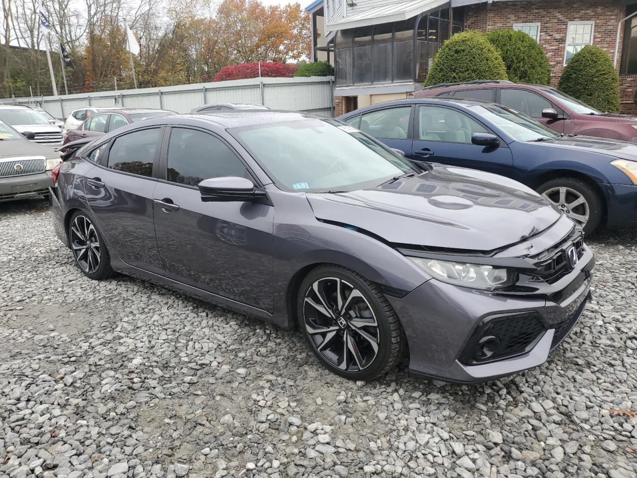 2018 HONDA CIVIC