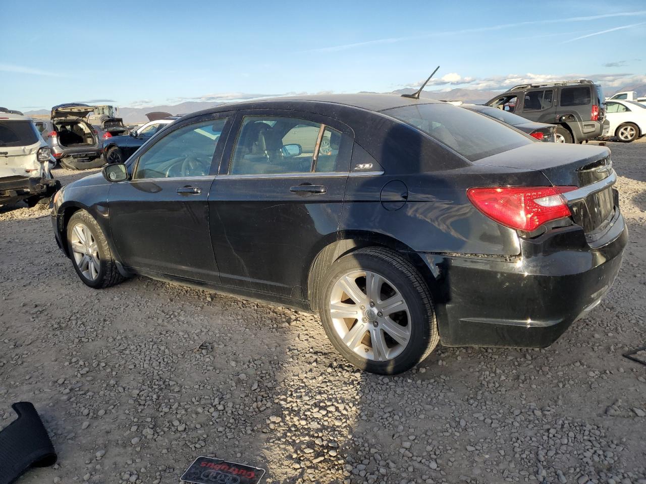 2012 CHRYSLER 200