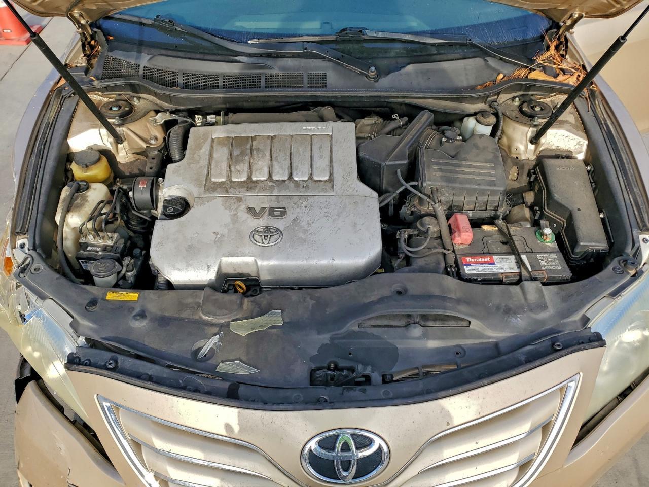 2010 TOYOTA CAMRY