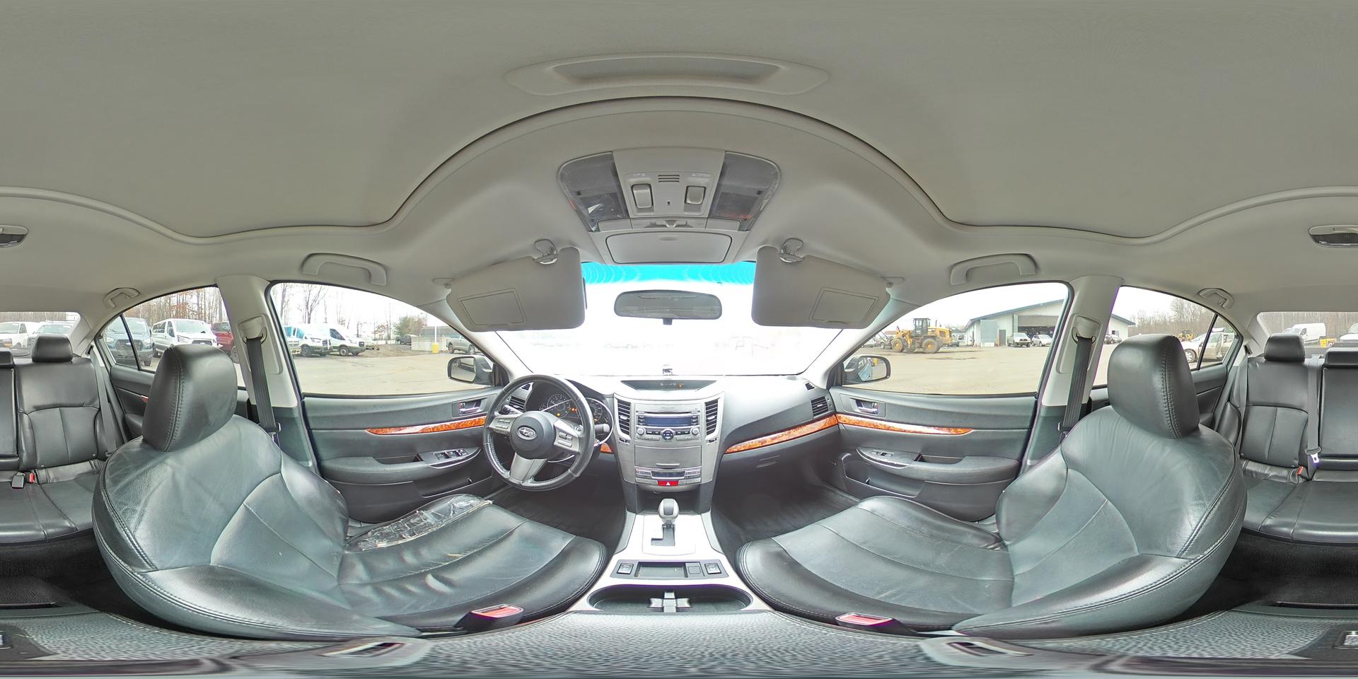 2010 SUBARU Legacy