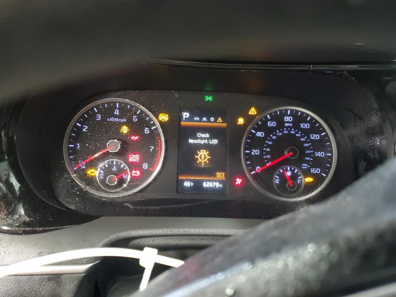 2022 KIA K5