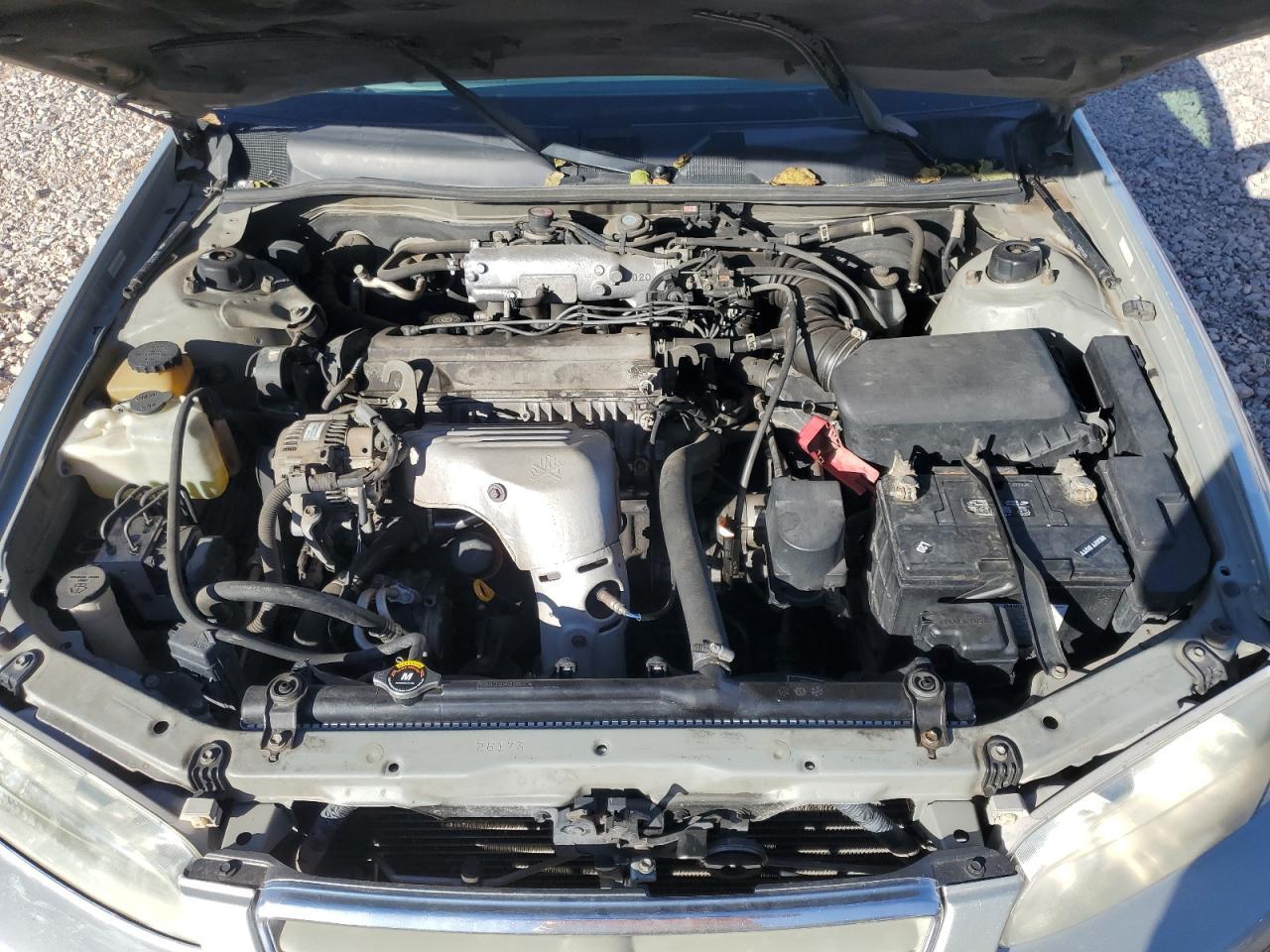 2001 TOYOTA CAMRY