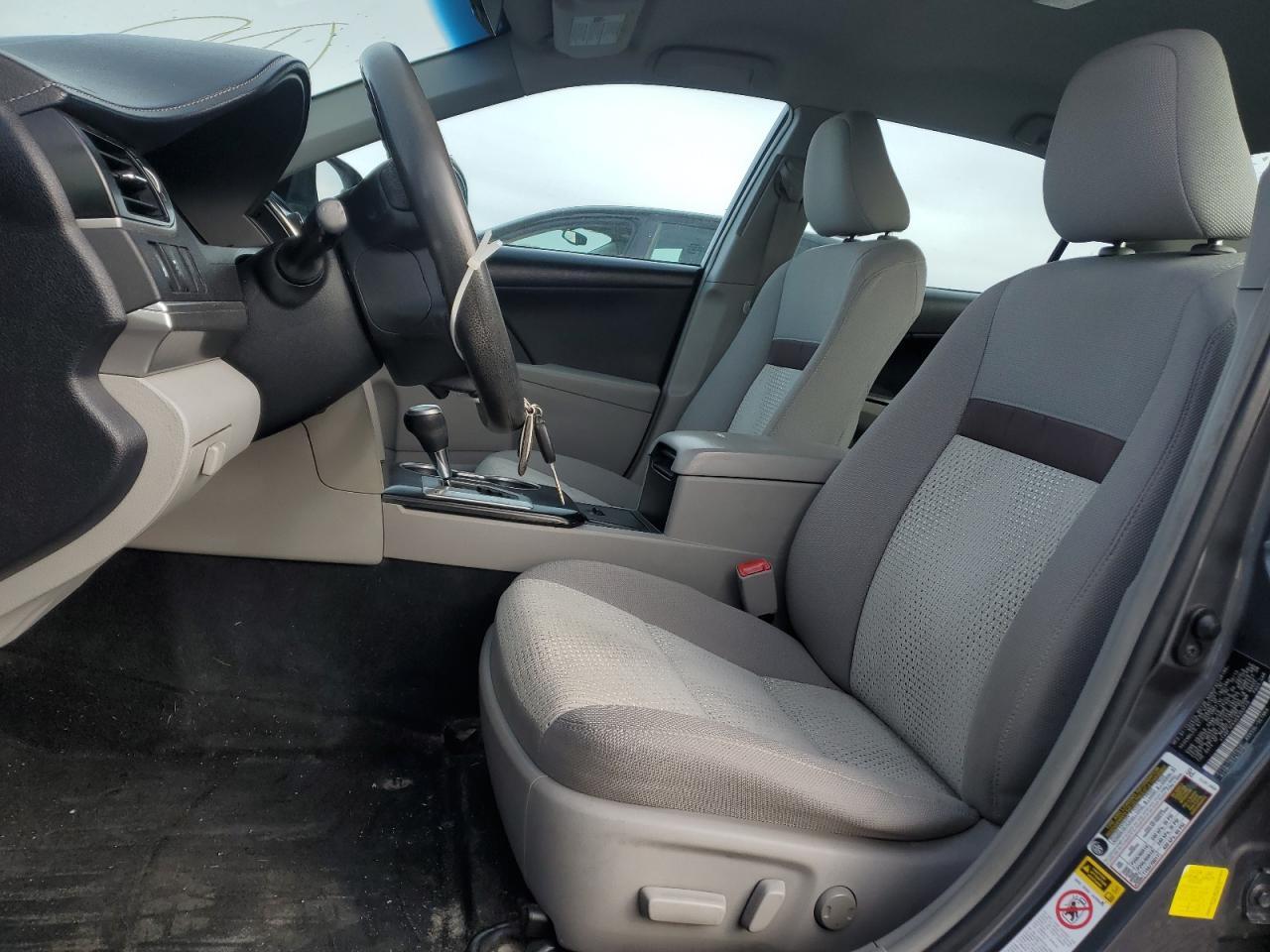 2014 TOYOTA CAMRY