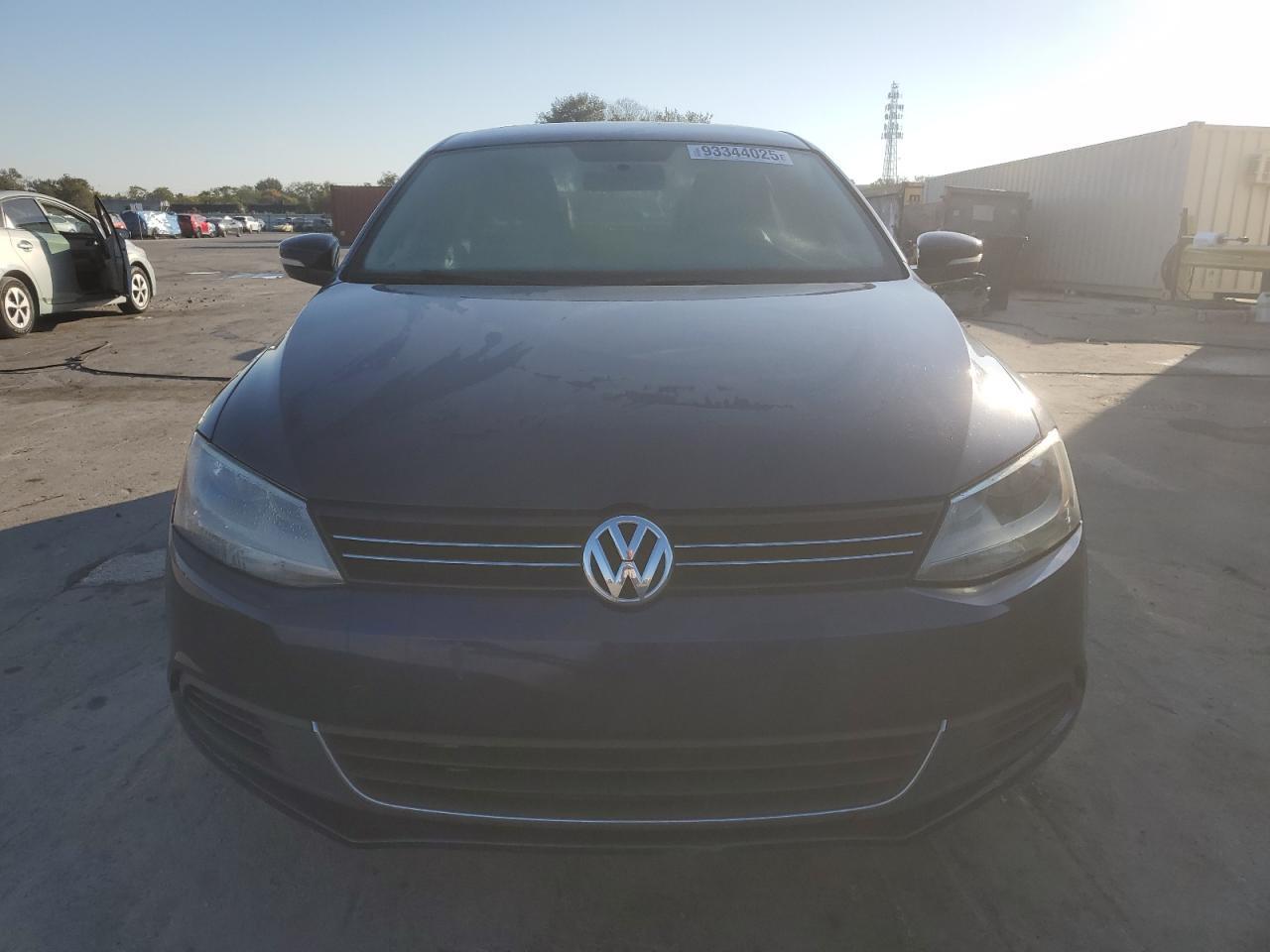 2013 VOLKSWAGEN JETTA