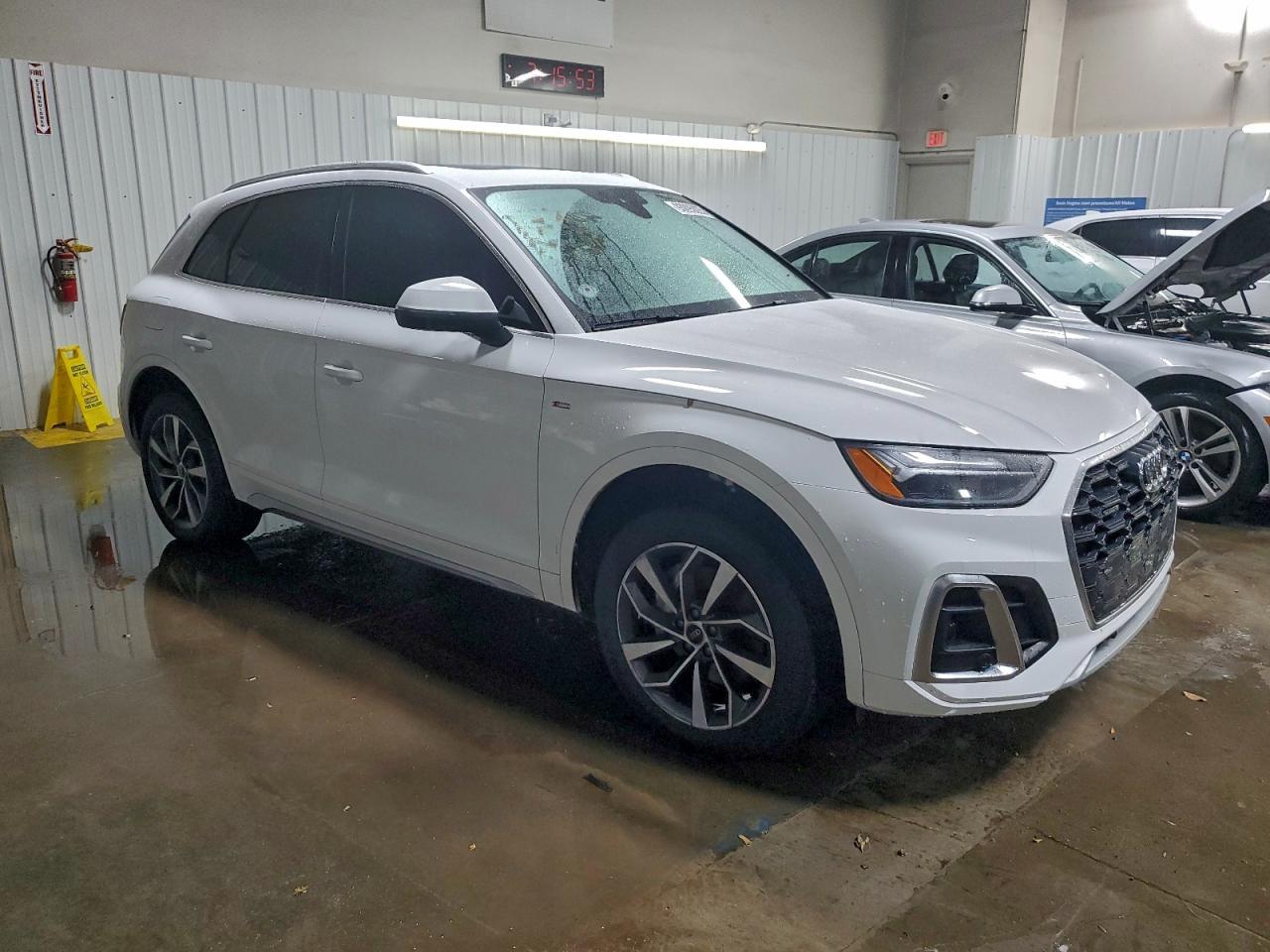 2022 AUDI Q5