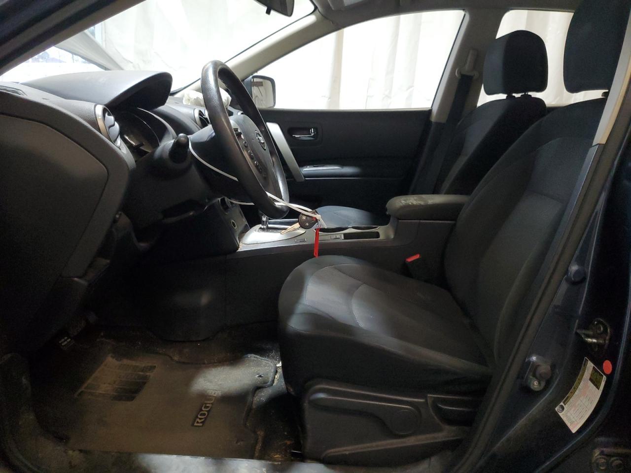 2015 NISSAN ROGUE