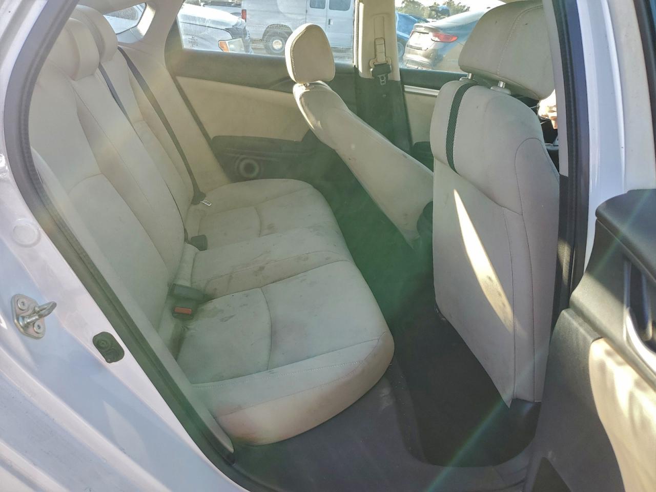 2016 HONDA CIVIC