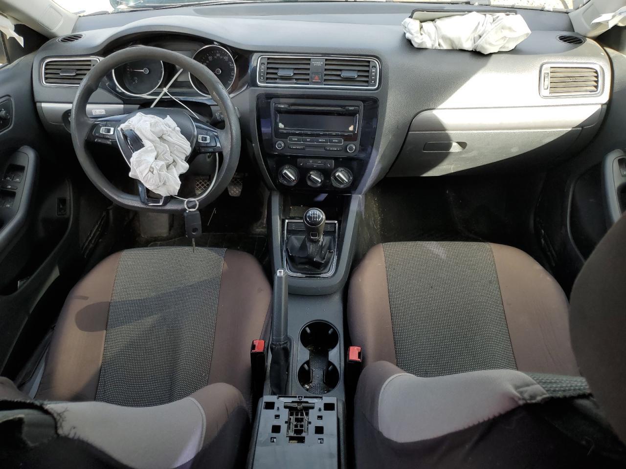 2015 VOLKSWAGEN JETTA
