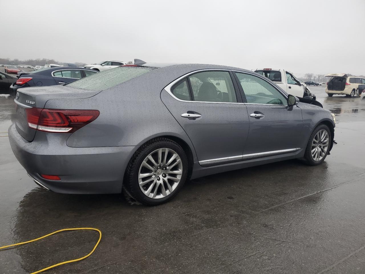 2017 LEXUS LS 460