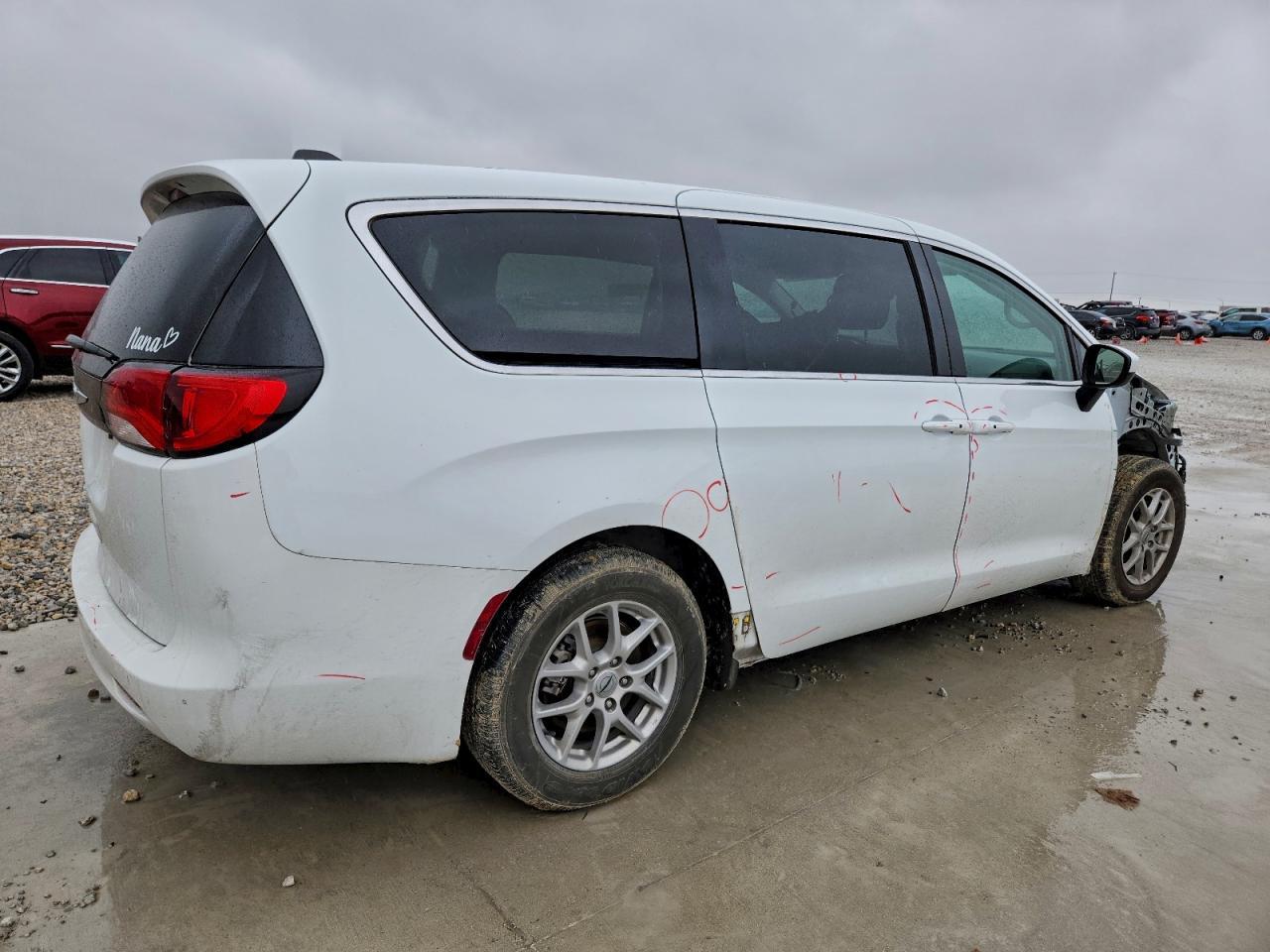 2023 CHRYSLER Voyager