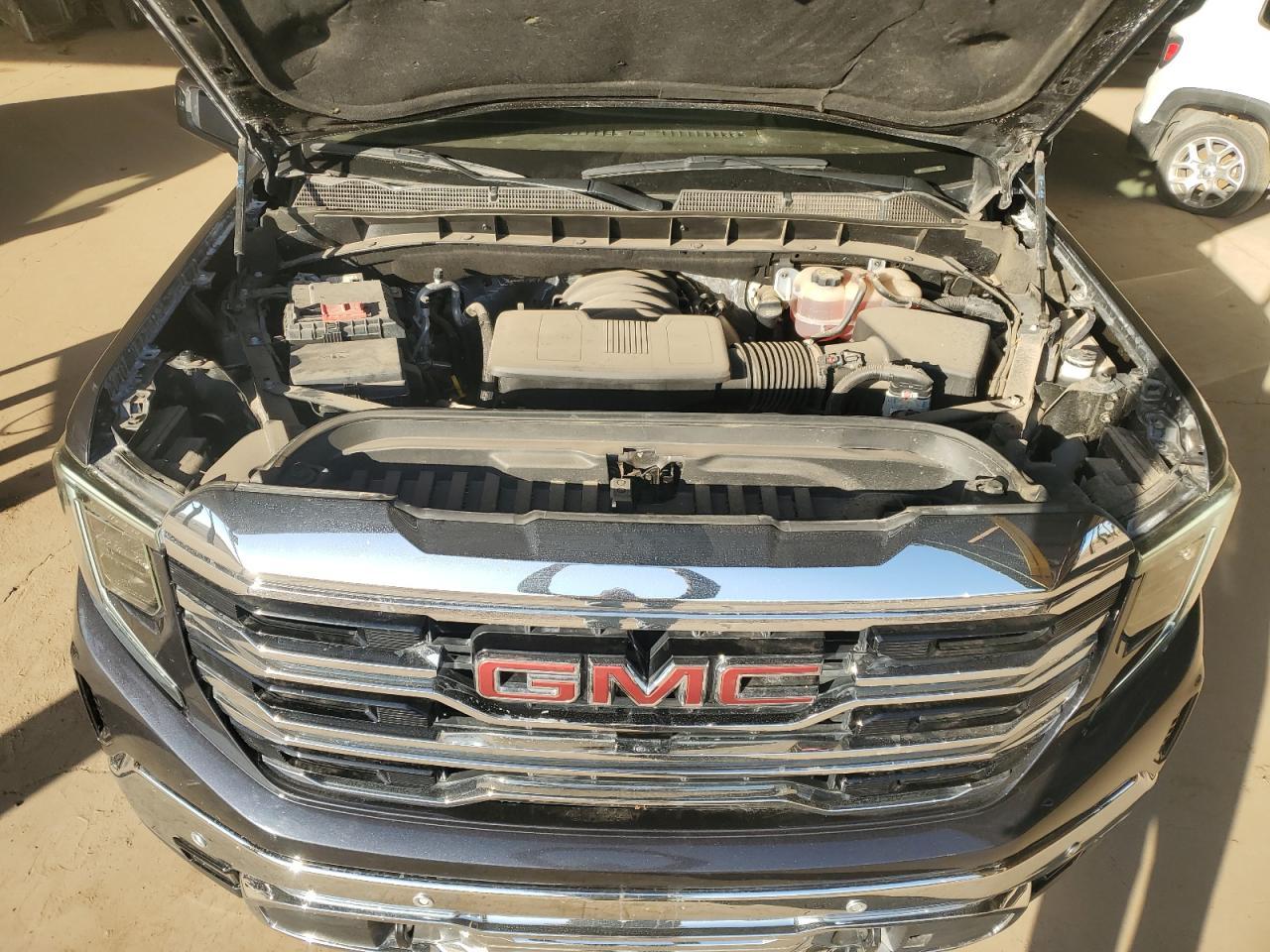 2024 GMC Sierra