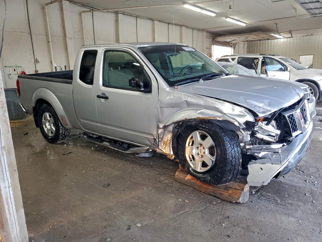 2006 NISSAN Frontier