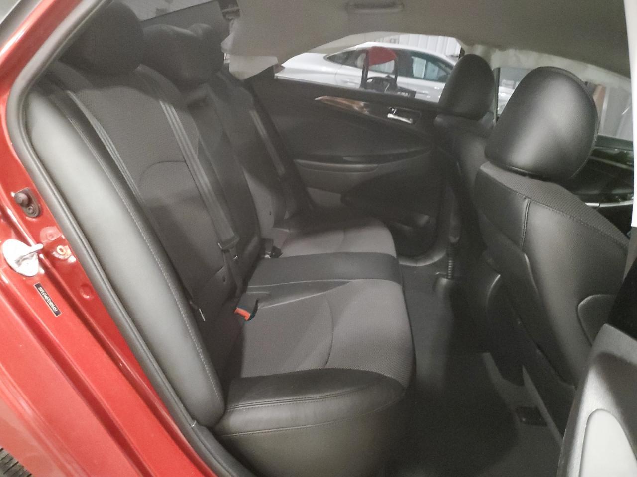 2014 HYUNDAI SONATA