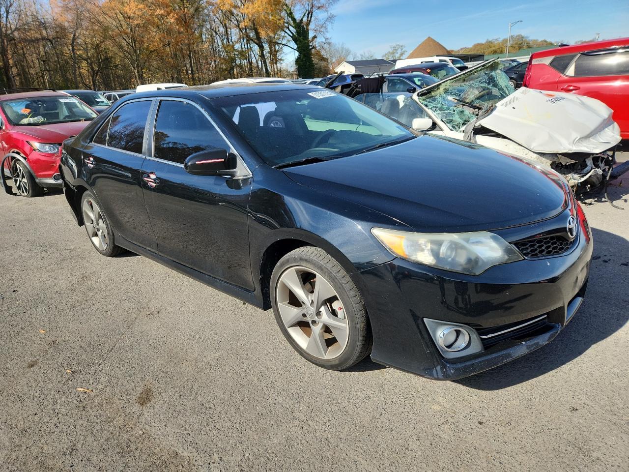 2013 TOYOTA CAMRY