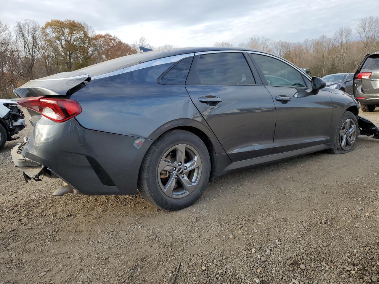 2022 KIA K5