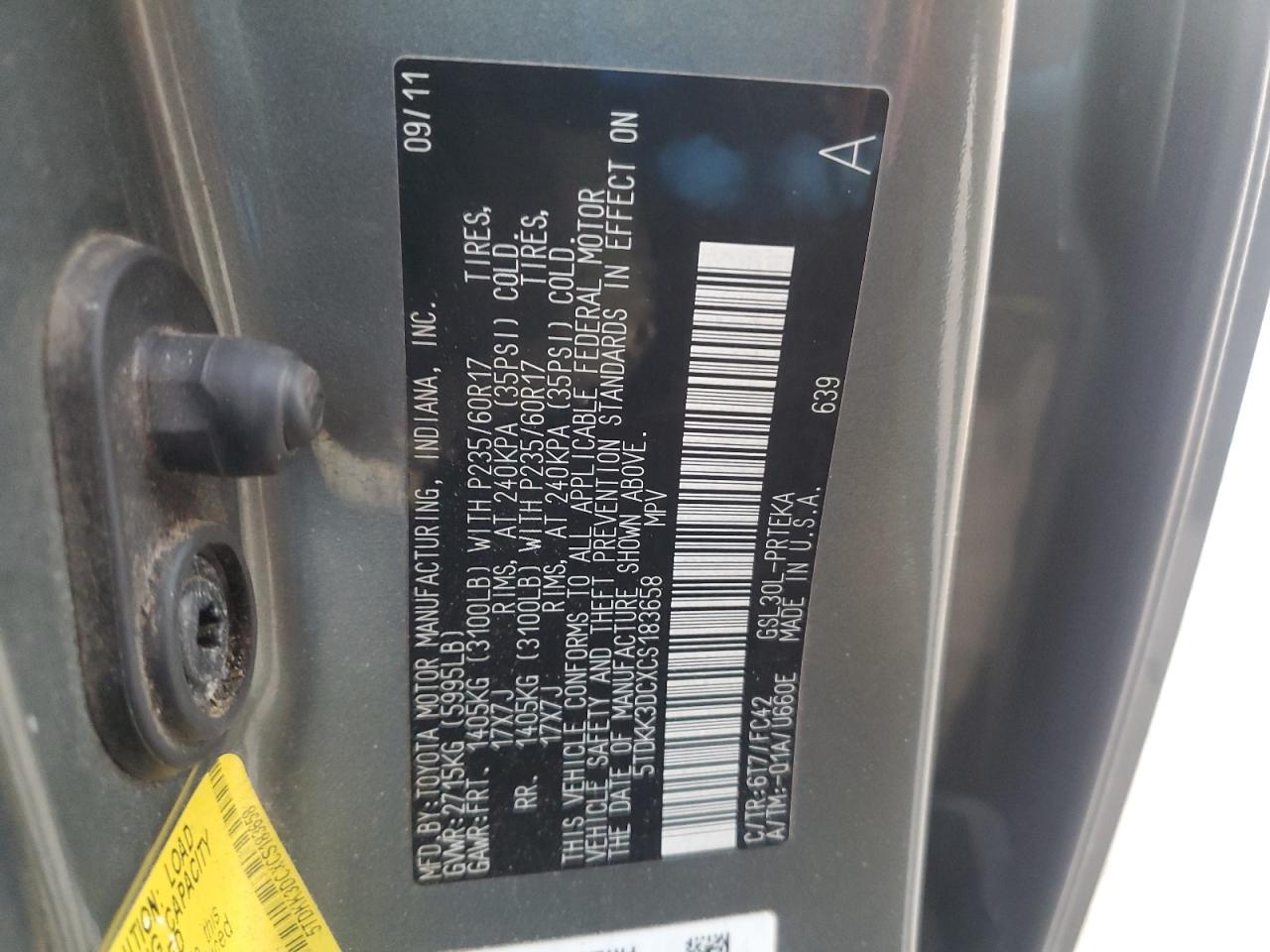 2012 TOYOTA SIENNA