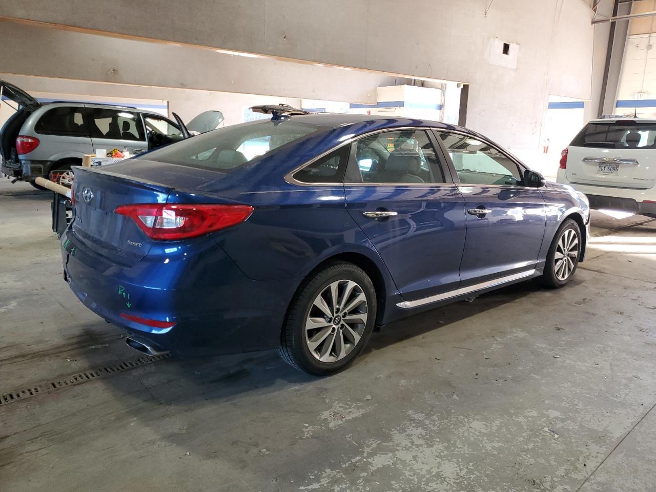 2016 HYUNDAI SONATA