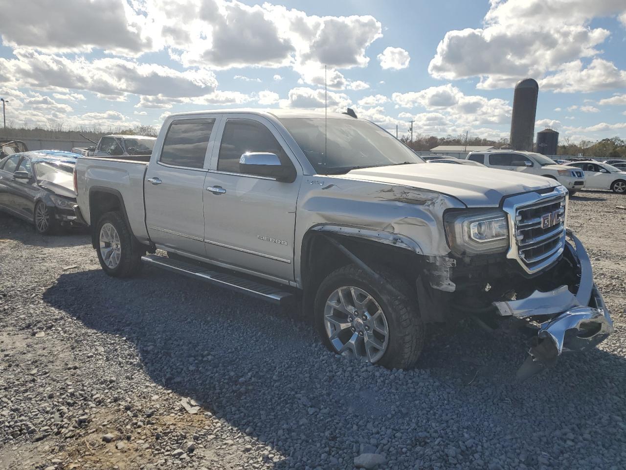 2017 GMC Sierra
