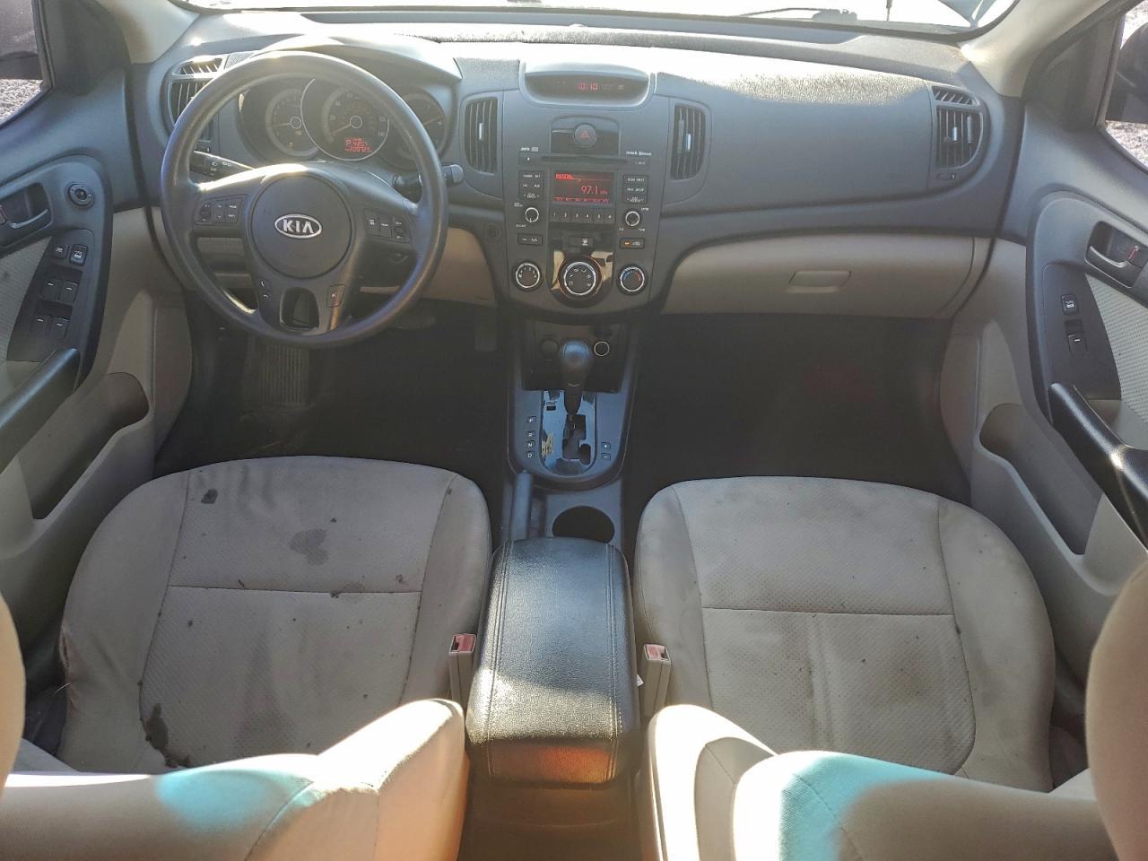 2010 KIA FORTE