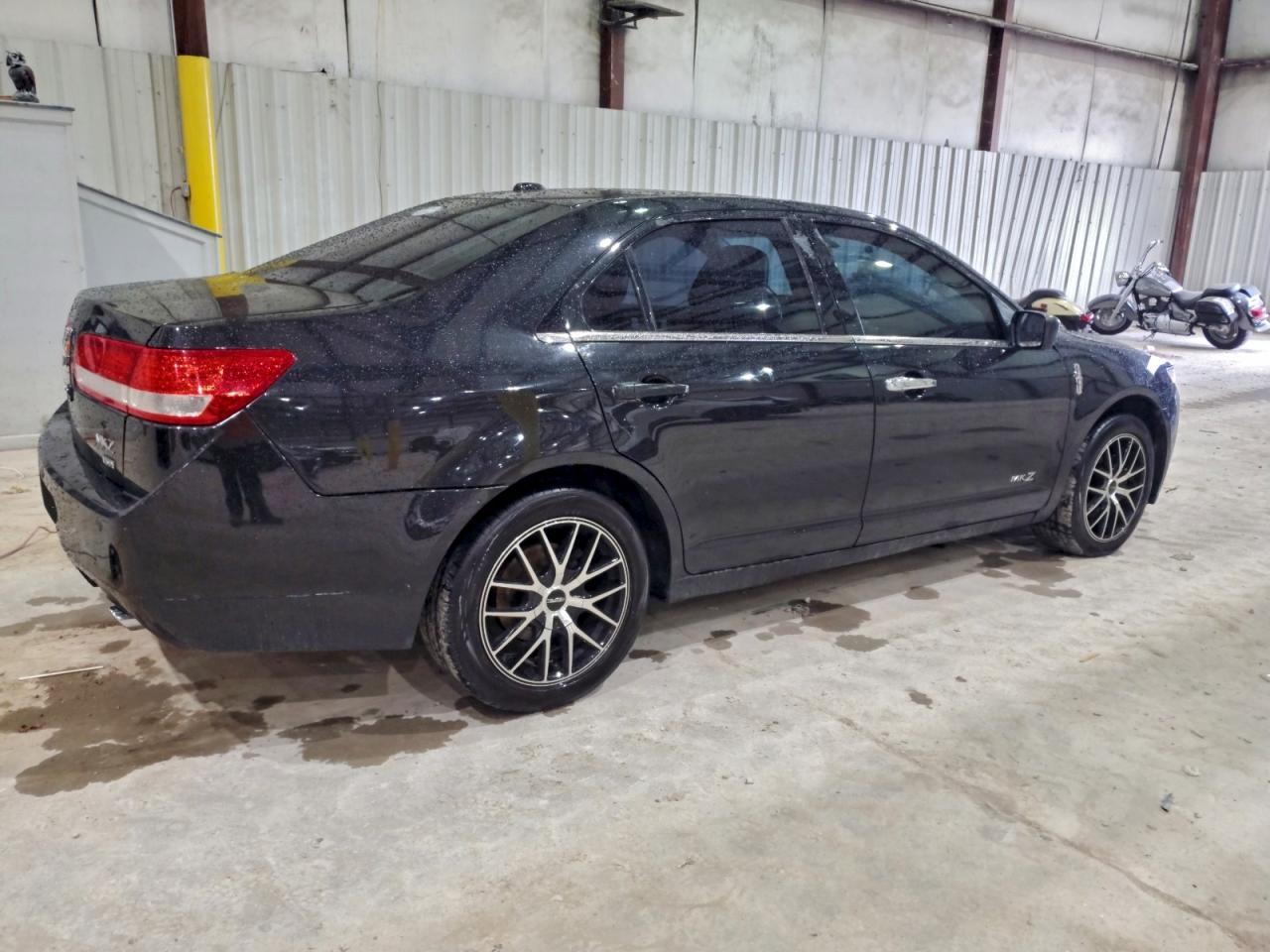 2010 LINCOLN MKZ