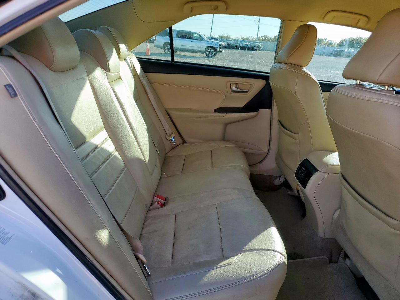 2015 TOYOTA CAMRY