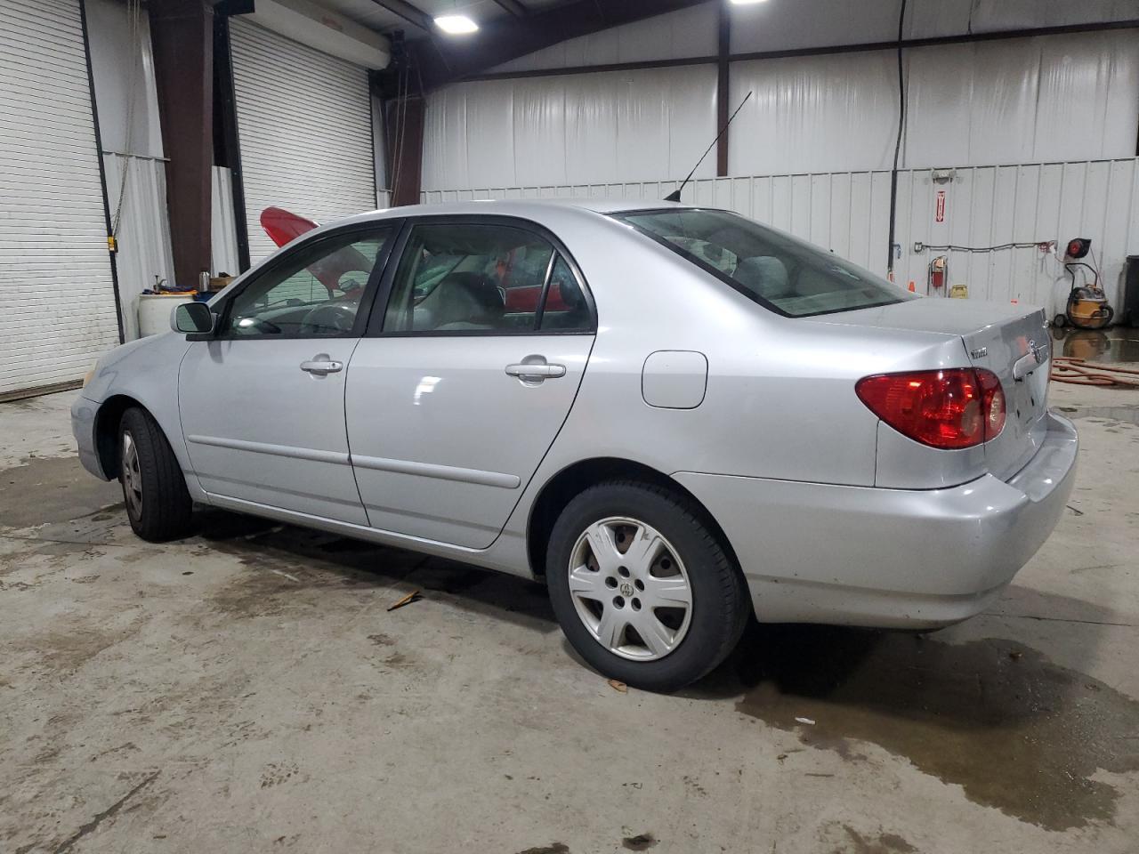 2005 TOYOTA COROLLA