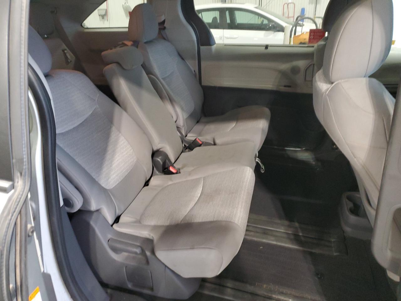2021 TOYOTA SIENNA