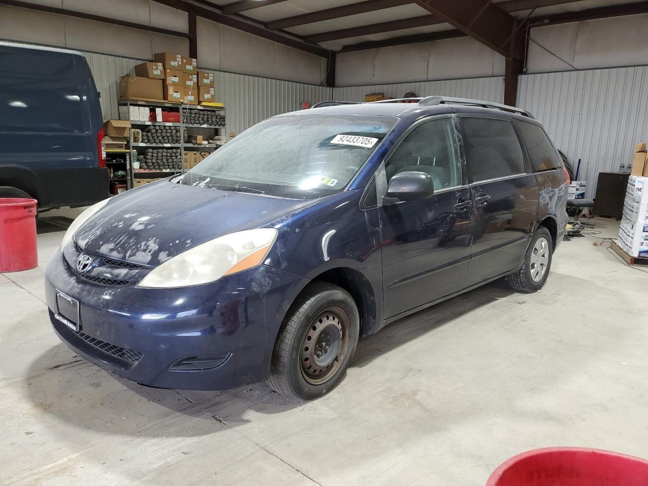 2006 TOYOTA SIENNA